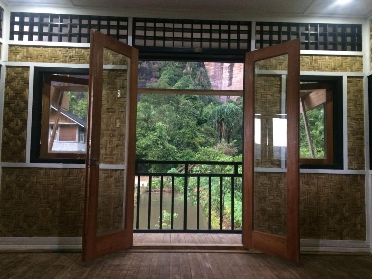 Appartement Roemah Abdoe à Arau Extérieur photo